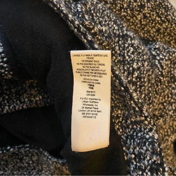 Free People black and white double breasted jacket size large. - Picture 5 of 8